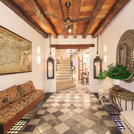 Hotel Boutique Casa Del Coliseo Cartagena Bagian luar foto