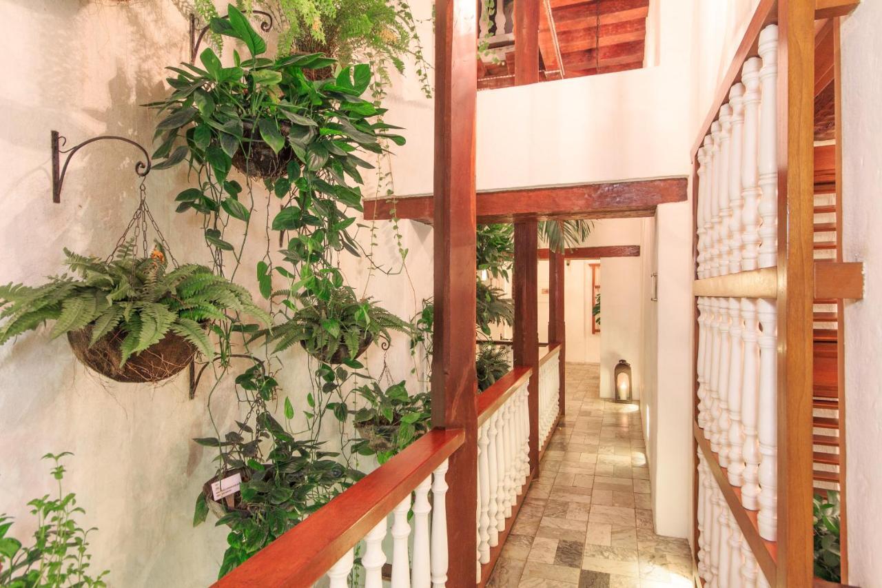Hotel Boutique Casa Del Coliseo Cartagena Bagian luar foto