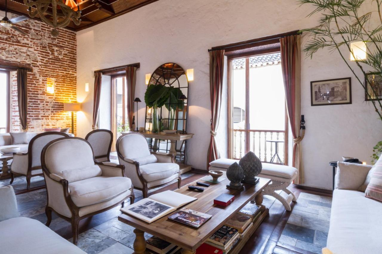 Hotel Boutique Casa Del Coliseo Cartagena Bagian luar foto