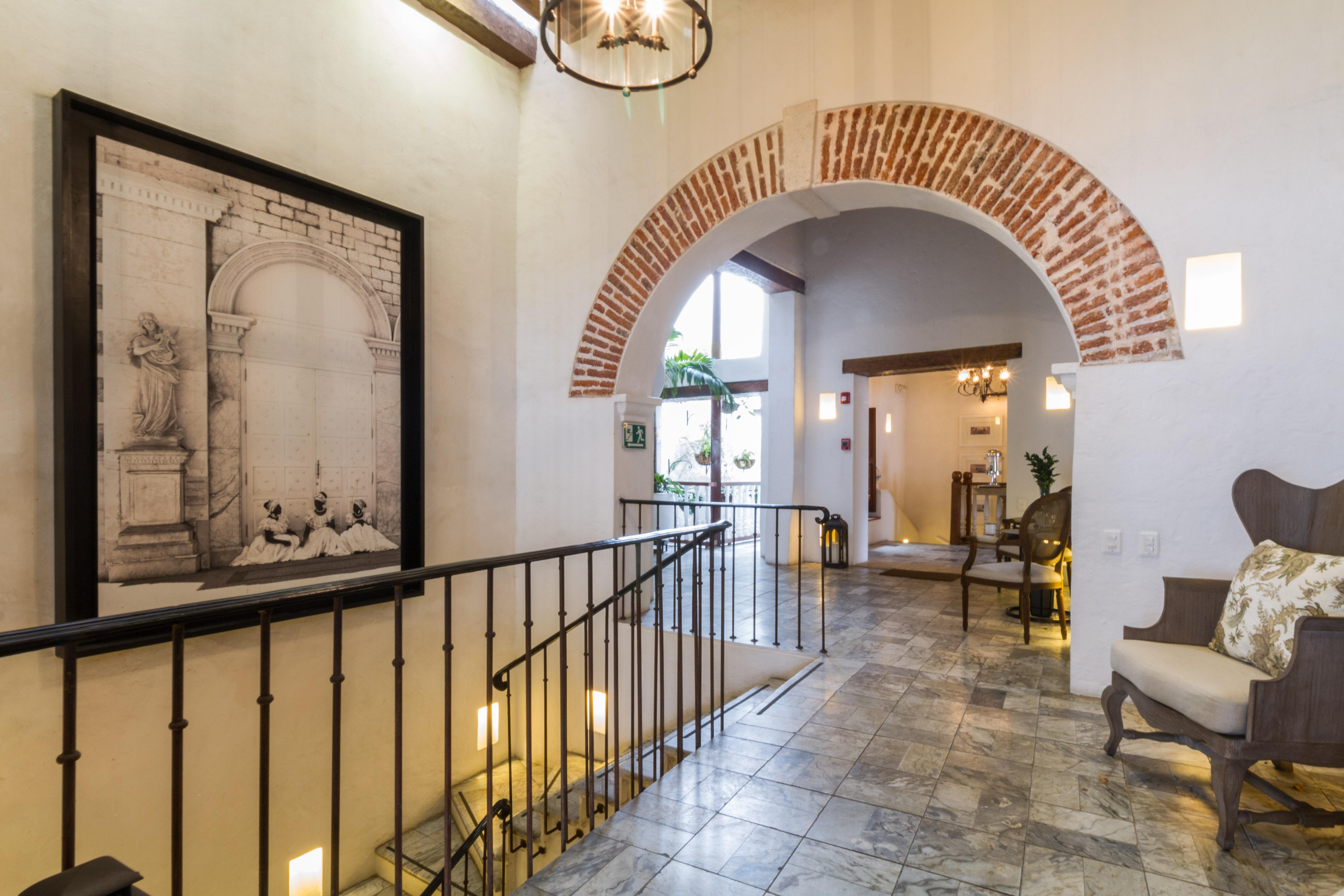 Hotel Boutique Casa Del Coliseo Cartagena Bagian luar foto