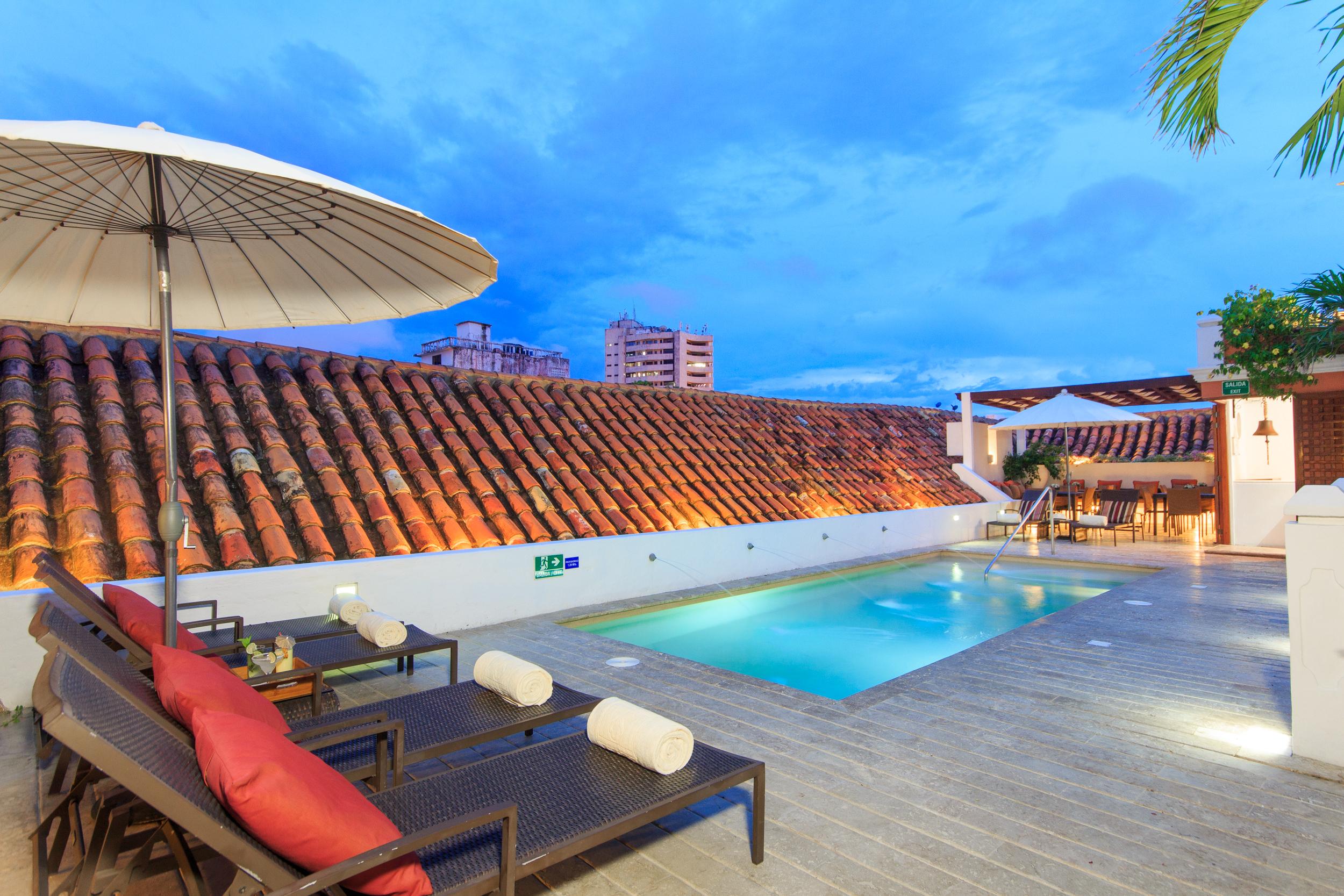 Hotel Boutique Casa Del Coliseo Cartagena Bagian luar foto