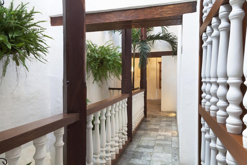 Hotel Boutique Casa Del Coliseo Cartagena Bagian luar foto
